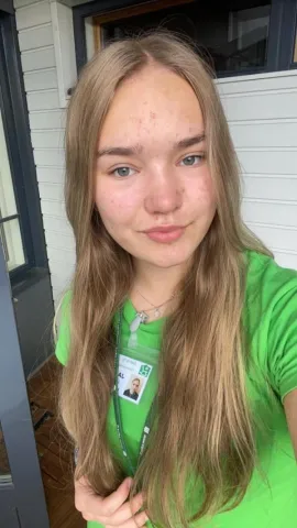 jasmin kesäkoululainen ilolansalossa